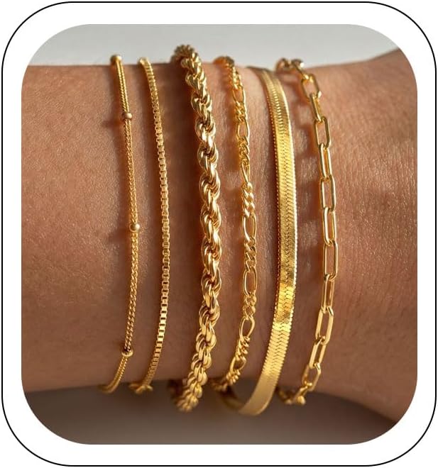 Dainty Gold Bracelet Set